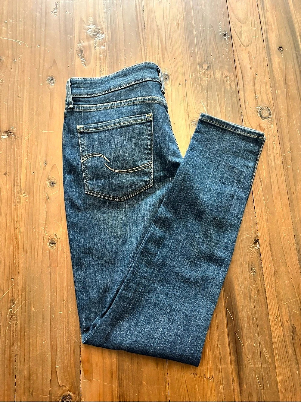 Signature by Levi Strauss Gold Modern Skinny Jeans Medium Wash Size 10M